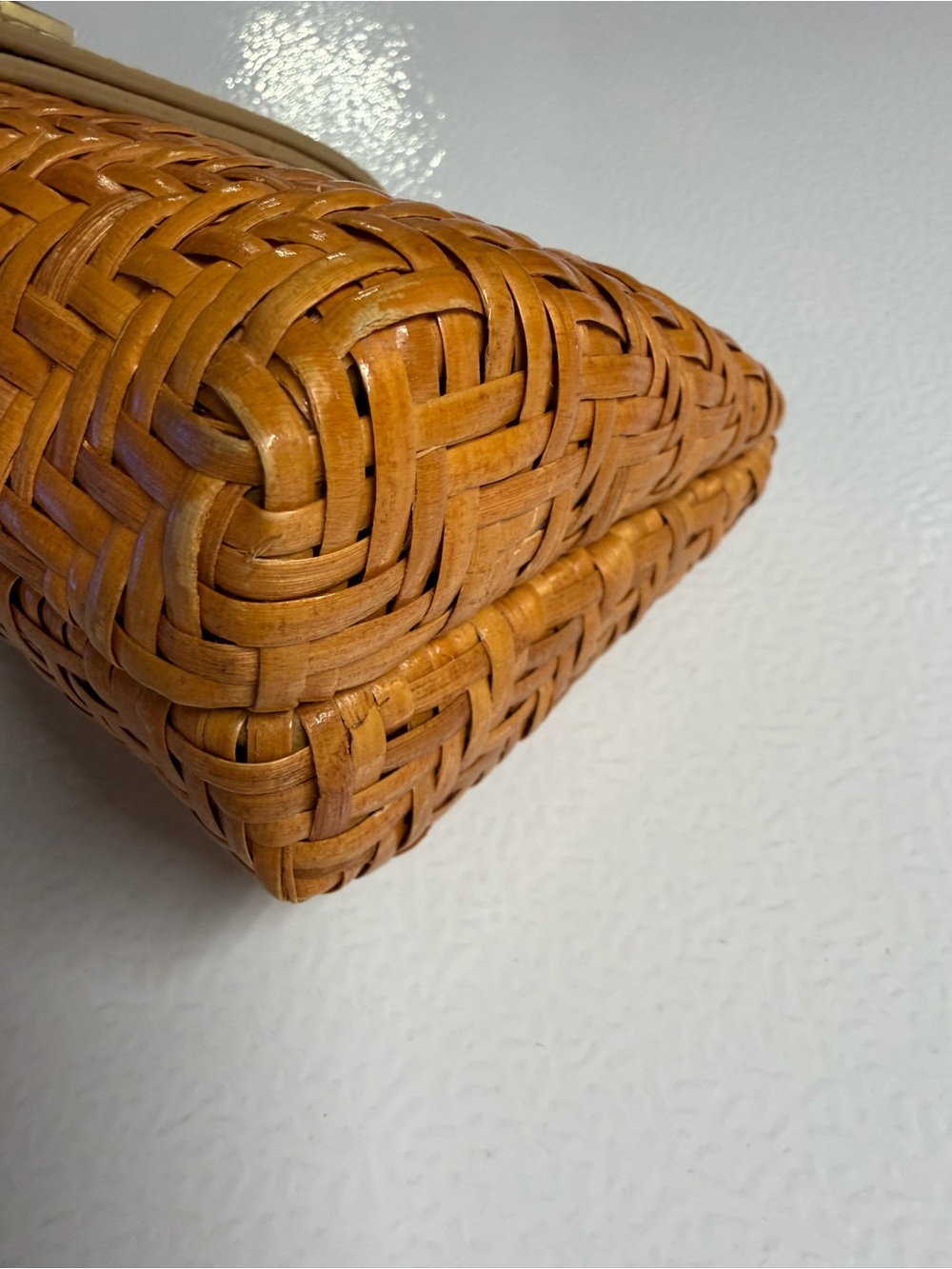 Tory Burch Tan Woven Clutch with Gold Accent Strap - Picture 4 of 6